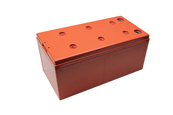 通信12v200AH美式帶鉛套